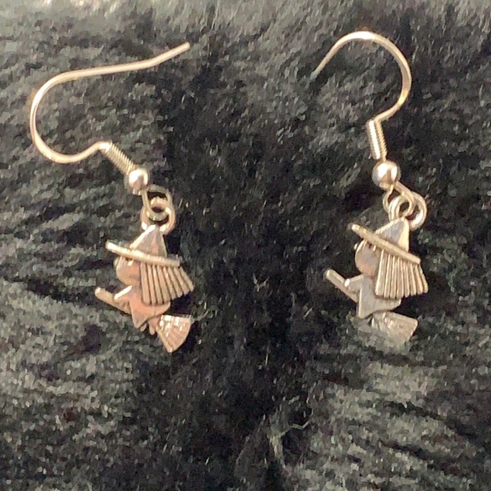 🖤🖤🖤Halloween Witch Earrings 🎃🎃🎃